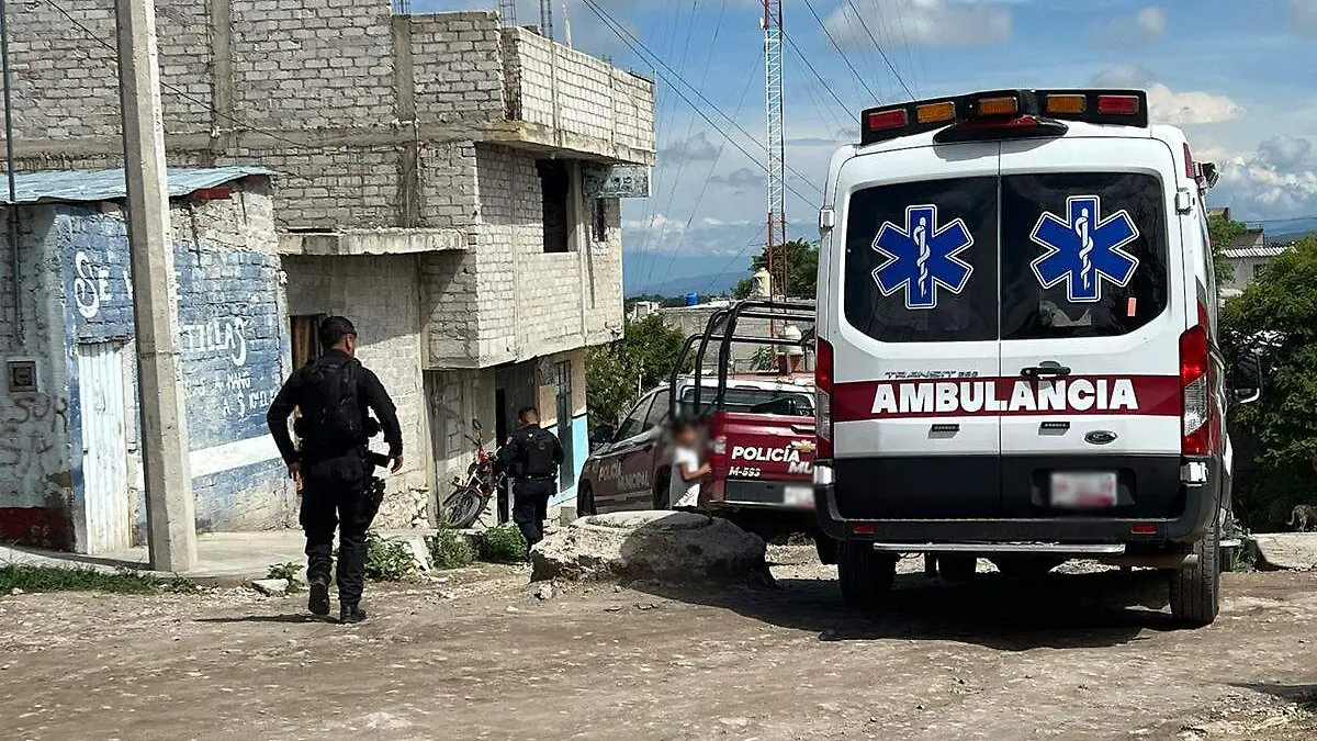 ambulancia en tehuacan atiende emergencia